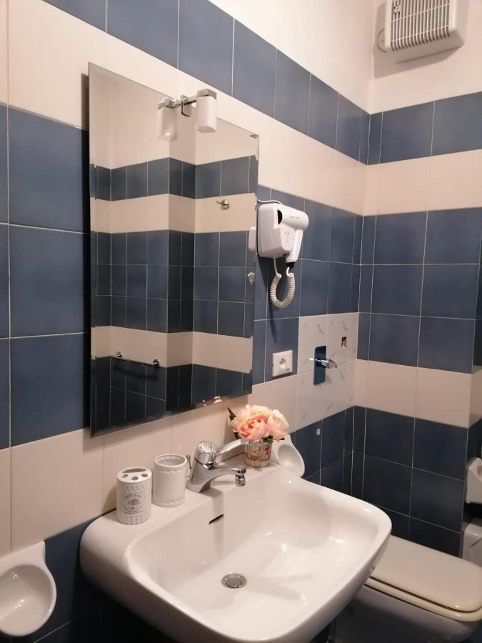 Le Residenze Del Giglio Hotel Cagliari Kültér fotó